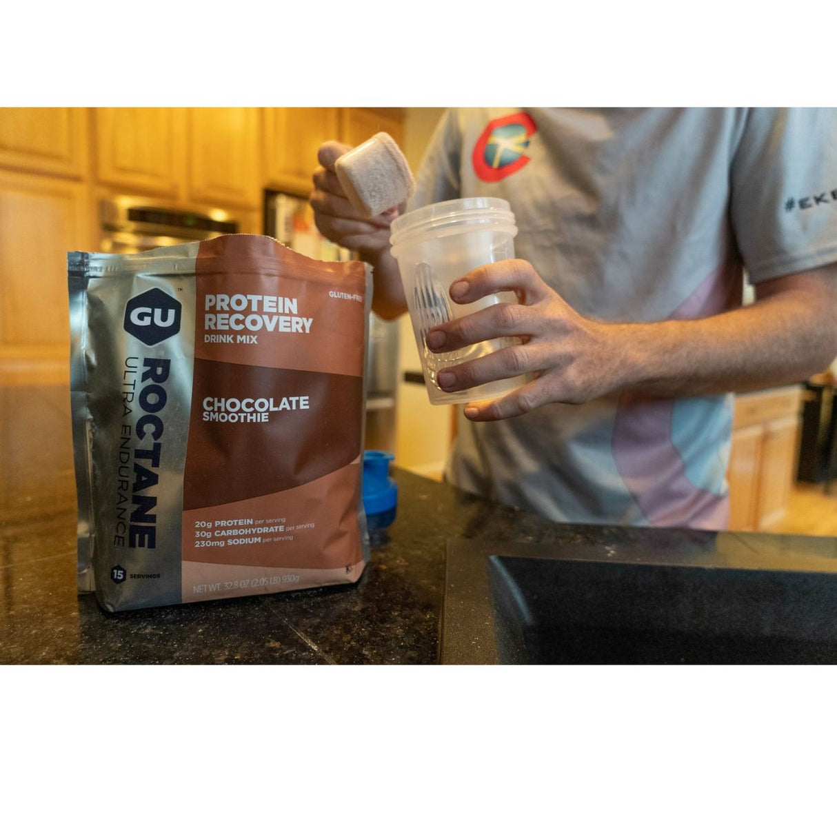 Proteína Recovery Roctane de chocolate 930g - Energía deportiva 2