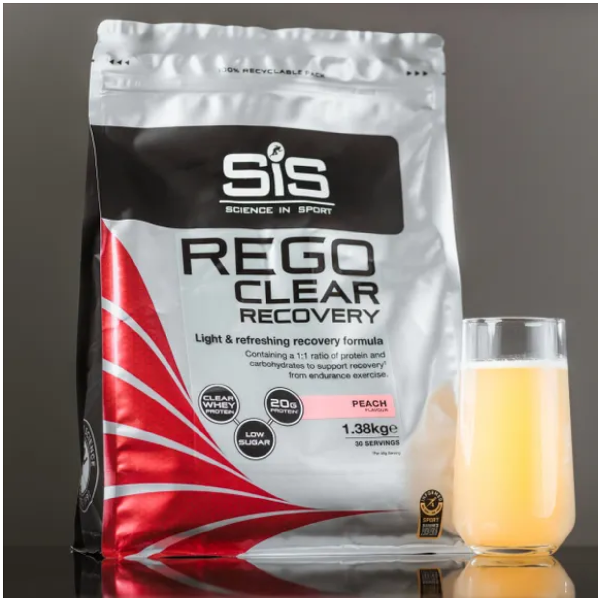[imagen 2] Suplemento SiS REGO Clear polvo sabor Durazno – Bebida refrescante tipo jugo post entreno.